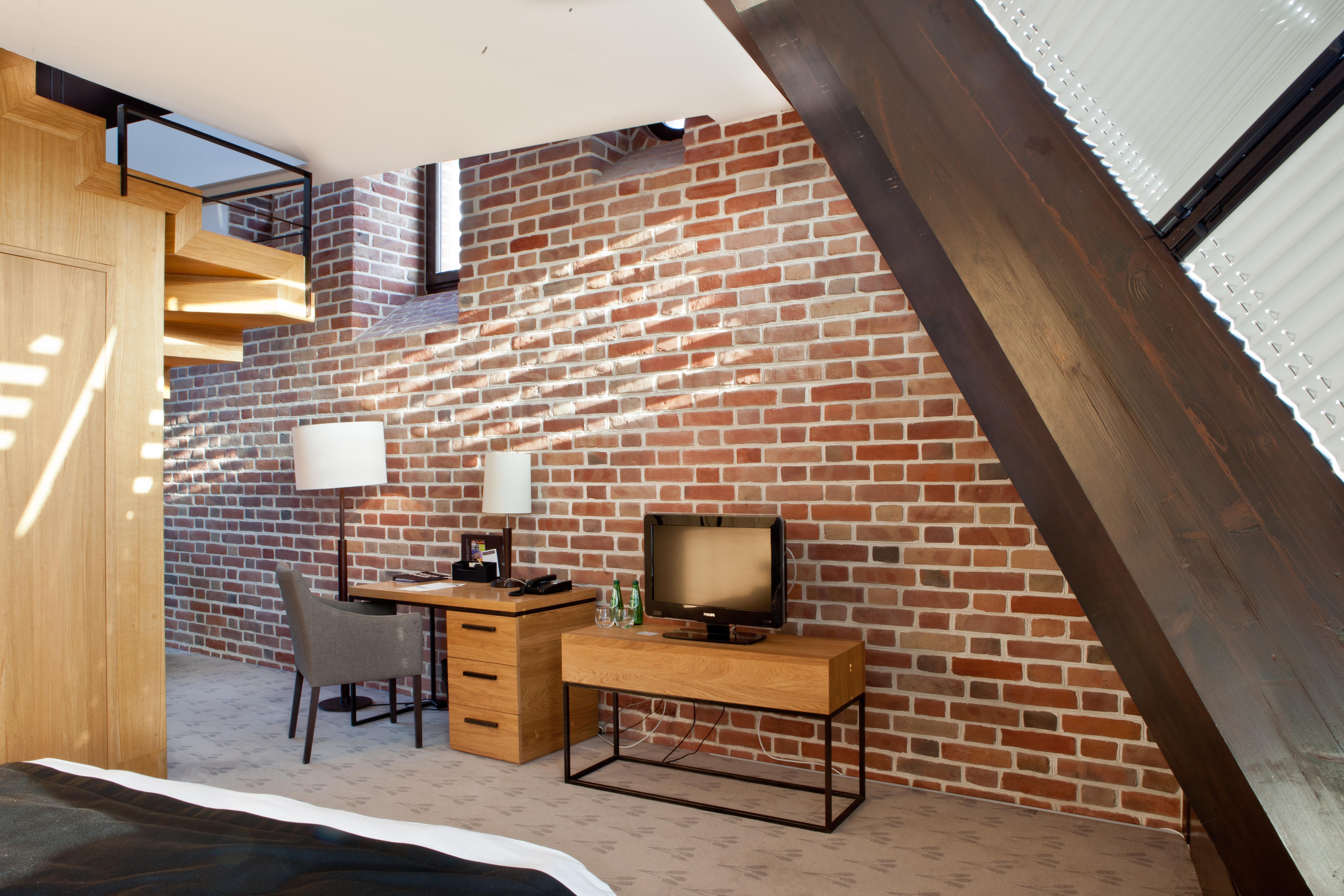 Great Polonia The Granary La 5* Breslau